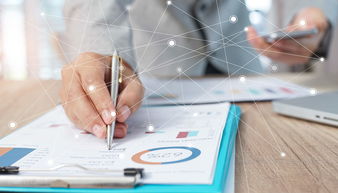 破局而立 企業(yè)風(fēng)險(xiǎn)管理咨詢(xún)服務(wù)的戰(zhàn)略?xún)r(jià)值與實(shí)踐路徑